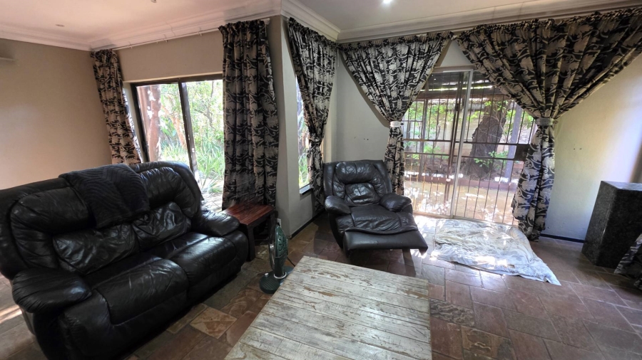 3 Bedroom Property for Sale in Melodie North West